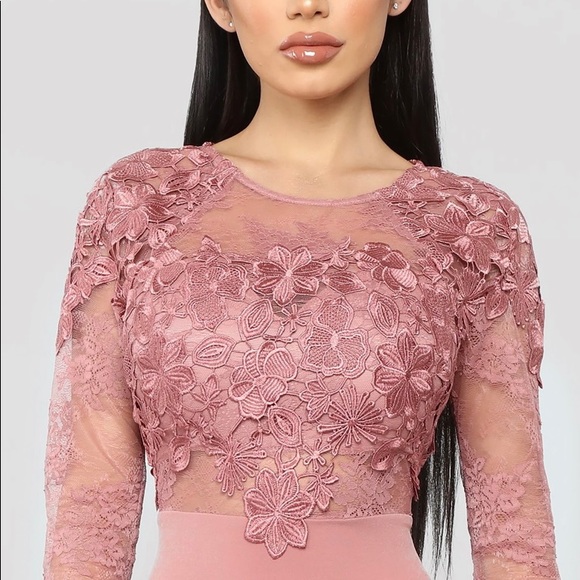 Dress - Picture 3 of 8